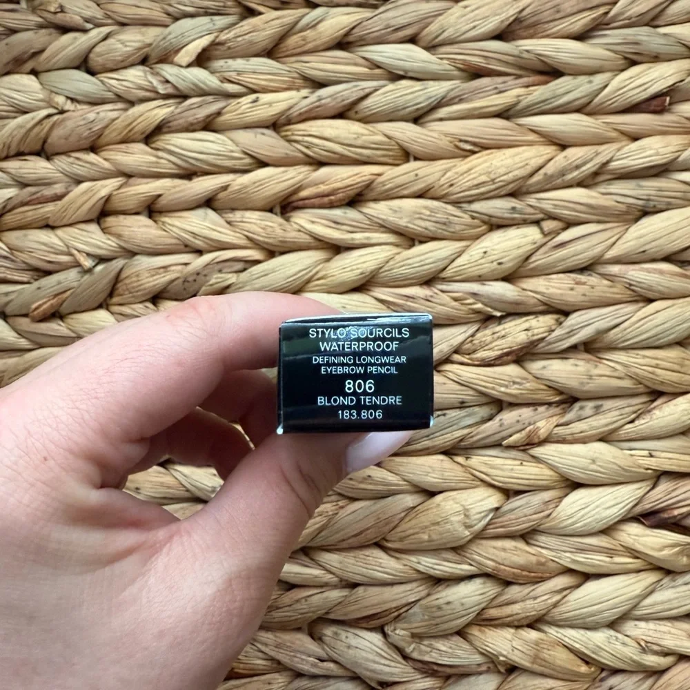 CHANEL STYLO SOURCILS WATERPROOF DEFINING LONGWEAR EYEBROW PENCIL🤎 - Picture 5 of 5